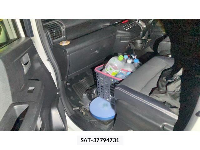 Honda STEP WGN 2013-02 8102064-8