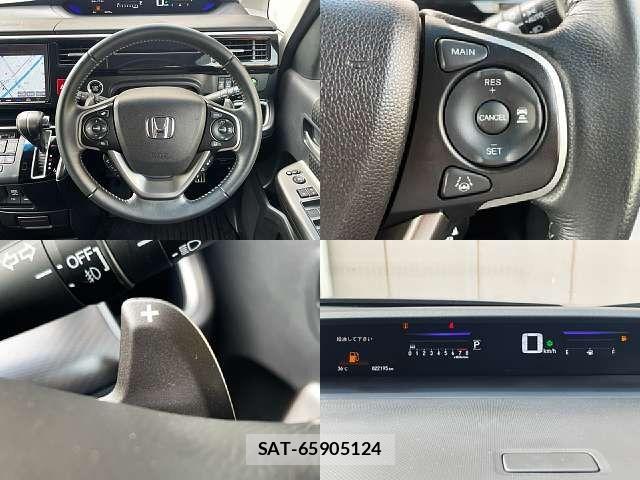 Honda STEP WGN 2022-01 8132510-3