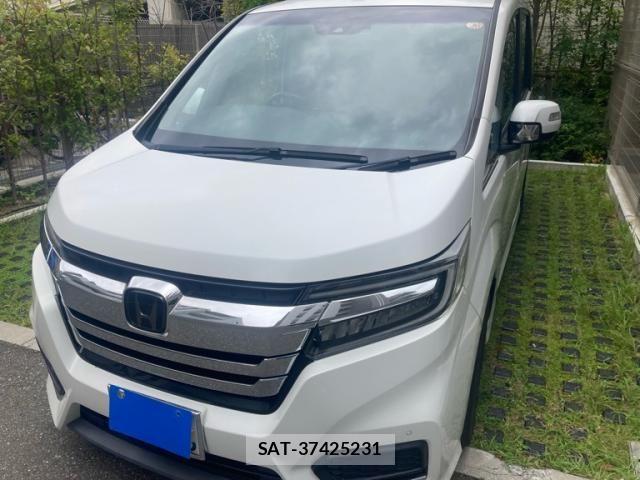 Honda STEP WGN 2018-09 8132513-0