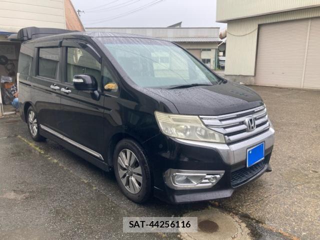 Honda STEP WGN 2014-06 8132516-1