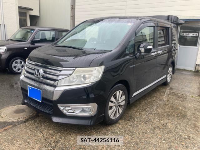 Honda STEP WGN 2014-06 8132516-2