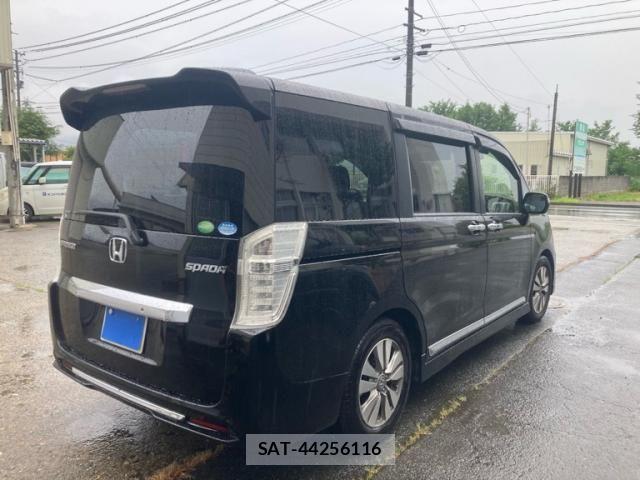 Honda STEP WGN 2014-06 8132516-3