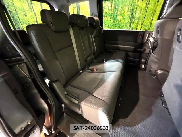 Honda STEP WGN 2013-02 8146766-8