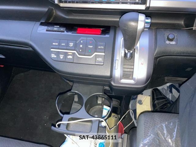 Honda STEP WGN 2013-06 8146767-18
