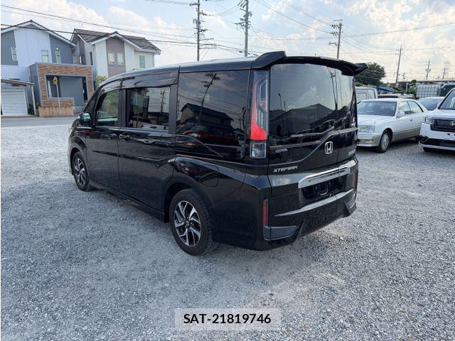 Honda STEP WGN 2018-06 8159280-5