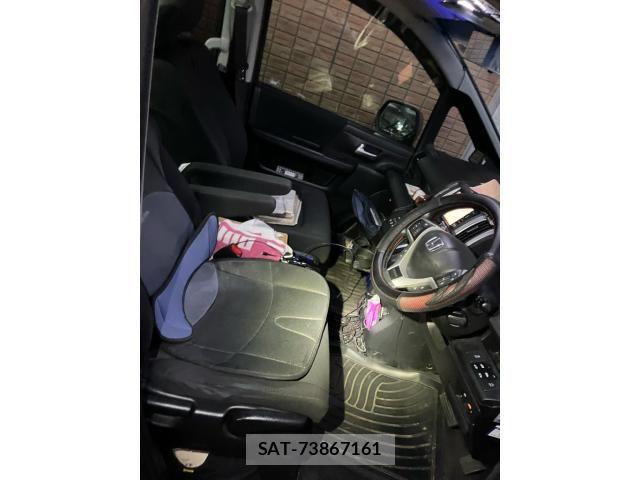 Honda STEP WGN 2013-01 8159284-17