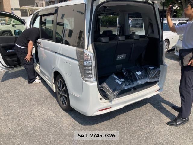 Honda STEP WGN 2013-02 8159282-1