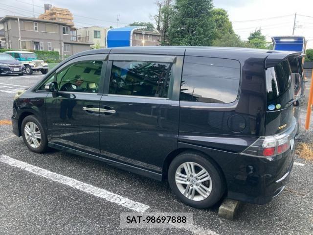 Honda STEP WGN 2009-09 8159283-2