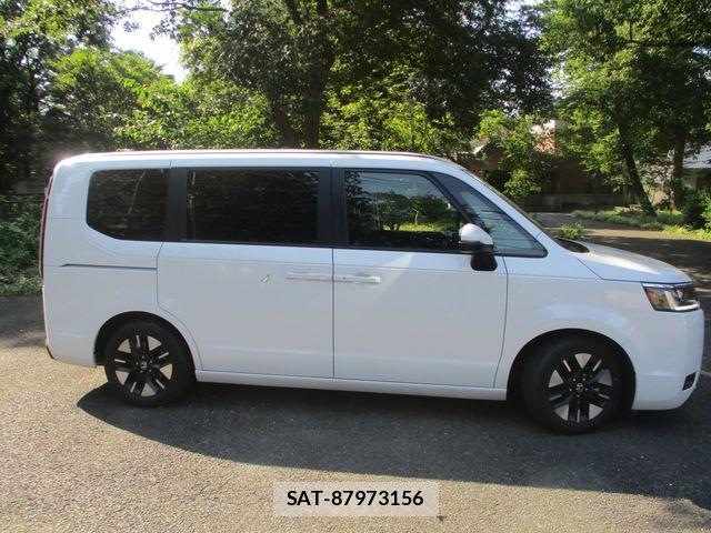 Honda STEP WGN 2023-07 8210416-2