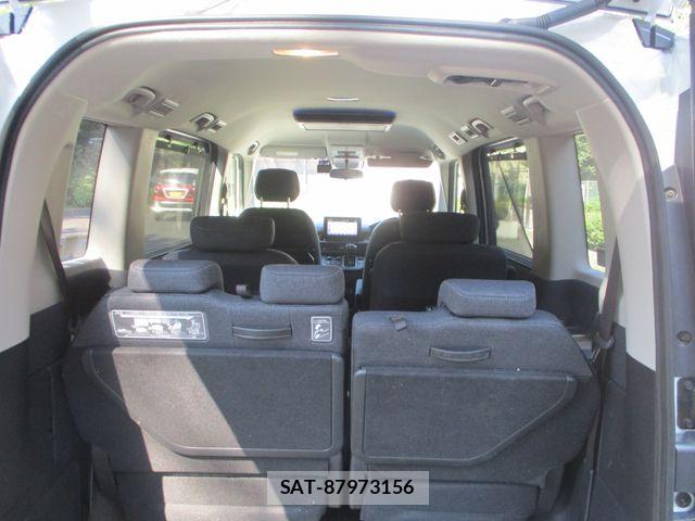 Honda STEP WGN 2023-07 8210416-4