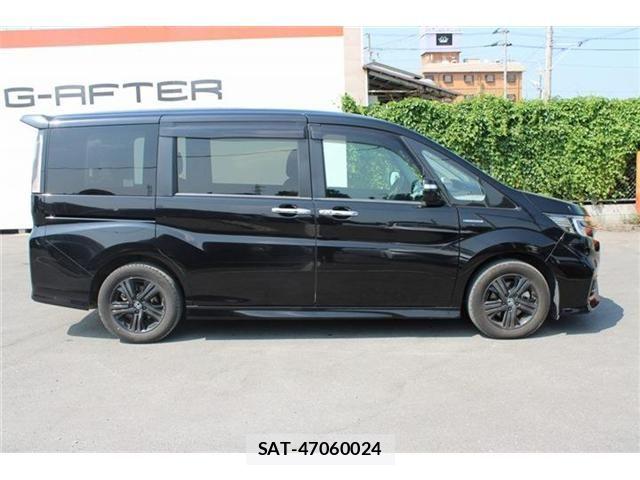 Honda STEP WGN 2019-07 8210424-12
