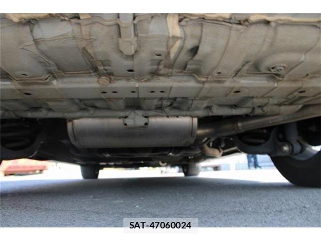 Honda STEP WGN 2019-07 8210424-23