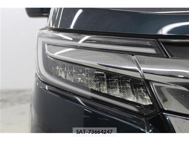 Honda STEP WGN 2021-01 8210421-11