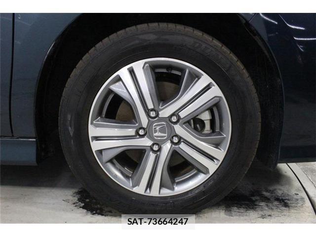 Honda STEP WGN 2021-01 8210421-23