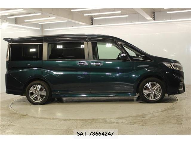 Honda STEP WGN 2021-01 8210421-3