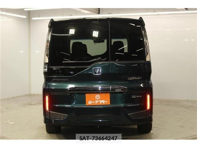 Honda STEP WGN 2021-01 8210421-5