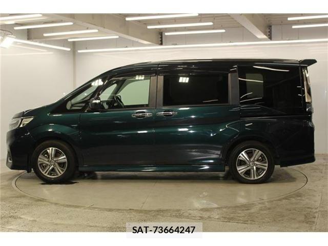 Honda STEP WGN 2021-01 8210421-7