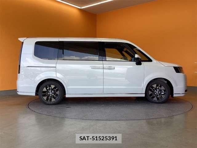 Honda STEP WGN 2026-06 8210414-10