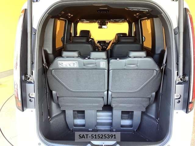 Honda STEP WGN 2026-06 8210414-11