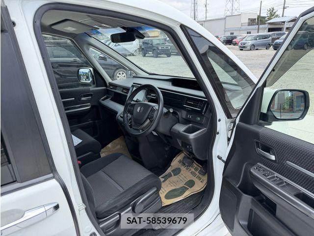 Honda STEP WGN 2015-06 8210422-2