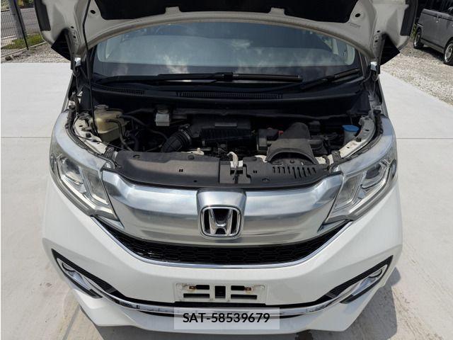Honda STEP WGN 2015-06 8210422-3