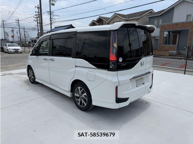 Honda STEP WGN 2015-06 8210422-8