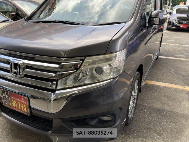 Honda STEP WGN 2014-01 8210430-5