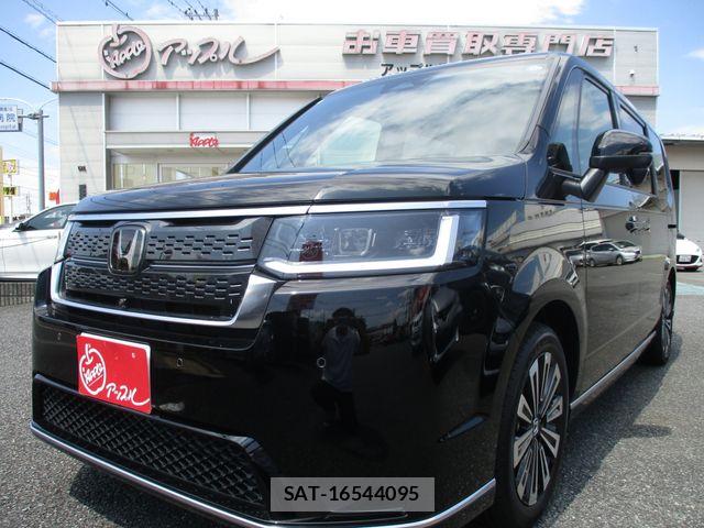 Honda STEP WGN 2026-03 8210415-0