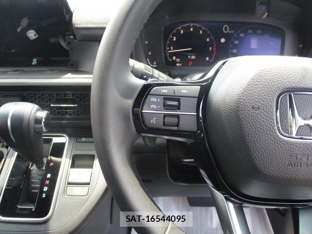 Honda STEP WGN 2026-03 8210415-18