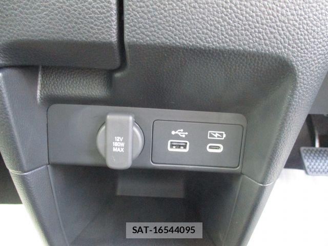 Honda STEP WGN 2026-03 8210415-24