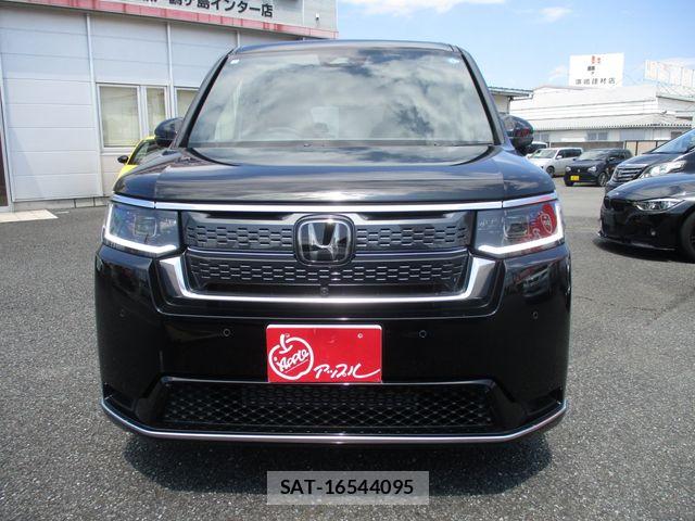 Honda STEP WGN 2026-03 8210415-5
