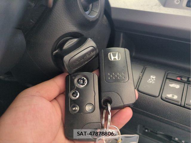 Honda STEP WGN 2013-12 8210433-12