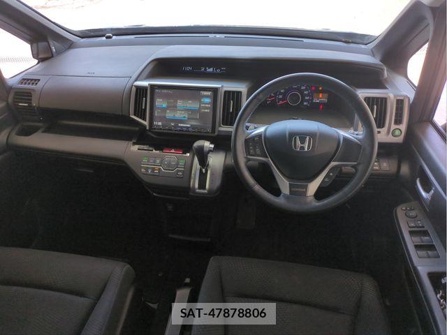 Honda STEP WGN 2013-12 8210433-7