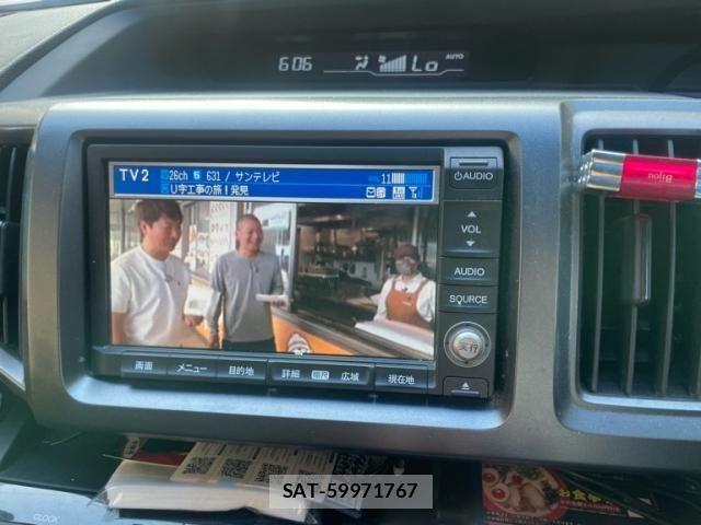 Honda STEP WGN 2012-01 8210438-20