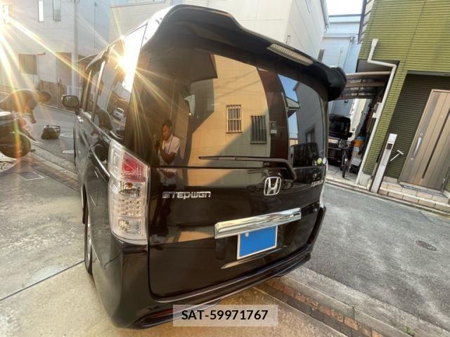 Honda STEP WGN 2012-01 8210438-5