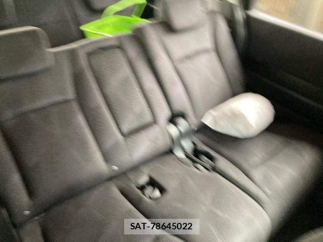 Honda STEP WGN 2012-02 8210437-12