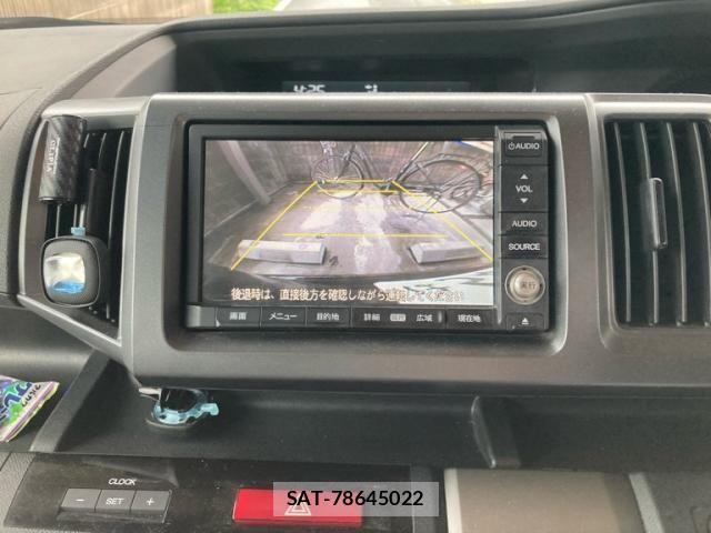 Honda STEP WGN 2012-02 8210437-20