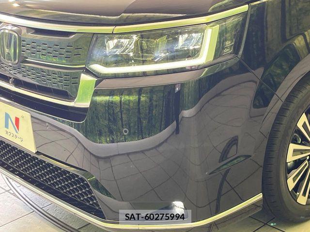 Honda STEP WGN 2026-06 8210413-13