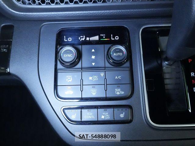 Honda STEP WGN 2024-07 8210417-15