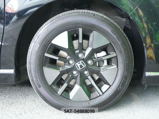Honda STEP WGN 2024-07 8210417-29