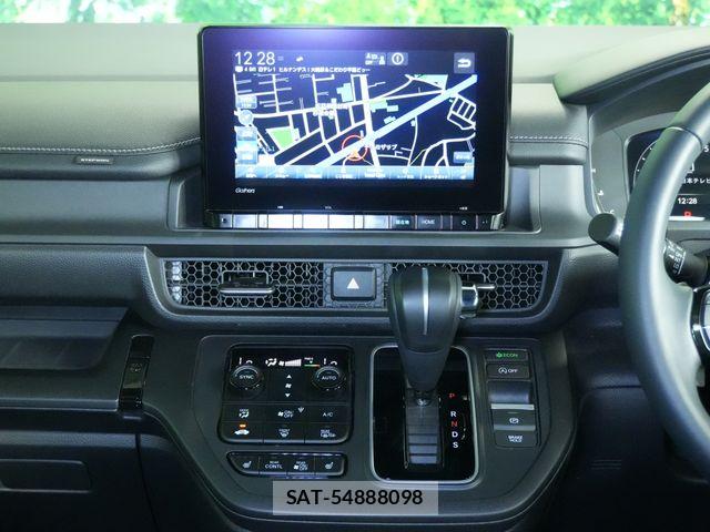 Honda STEP WGN 2024-07 8210417-6