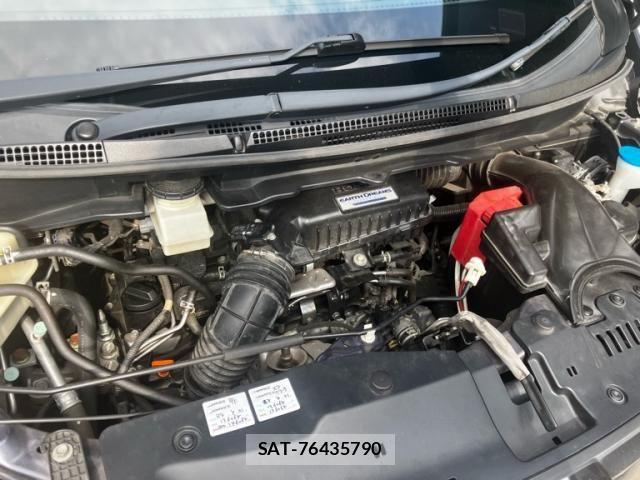 Honda STEP WGN 2017-04 8210427-22