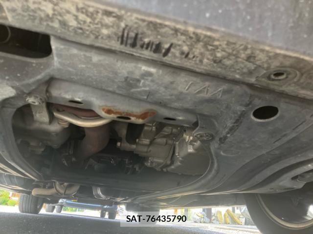 Honda STEP WGN 2017-04 8210427-5
