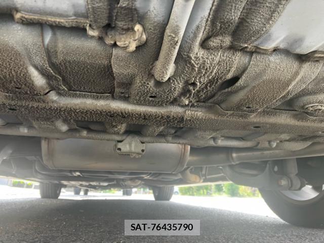 Honda STEP WGN 2017-04 8210427-6