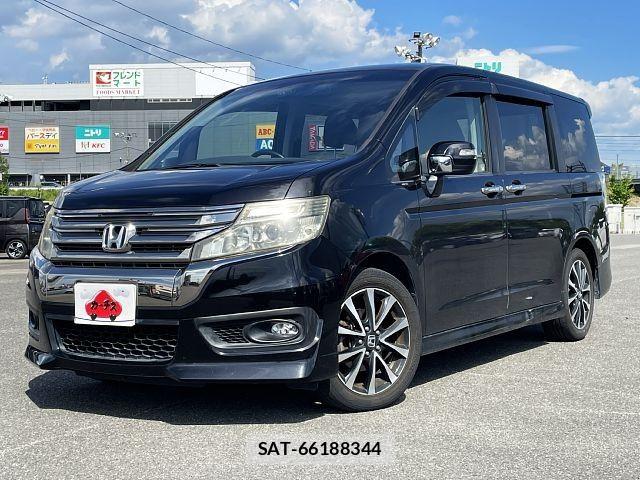 Honda STEP WGN 2013-10 8210434-0