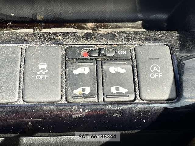 Honda STEP WGN 2013-10 8210434-6
