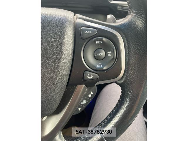 Honda STEP WGN 2016-05 8210423-18