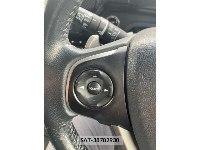 Honda STEP WGN 2016-05 8210423-19