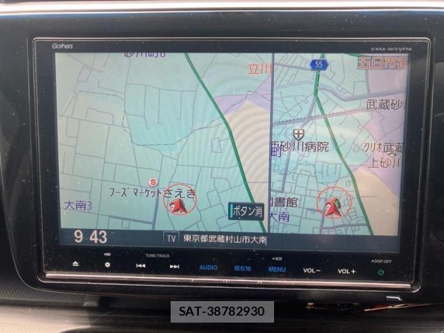 Honda STEP WGN 2016-05 8210423-25