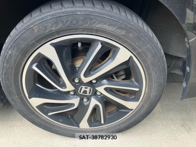 Honda STEP WGN 2016-05 8210423-8
